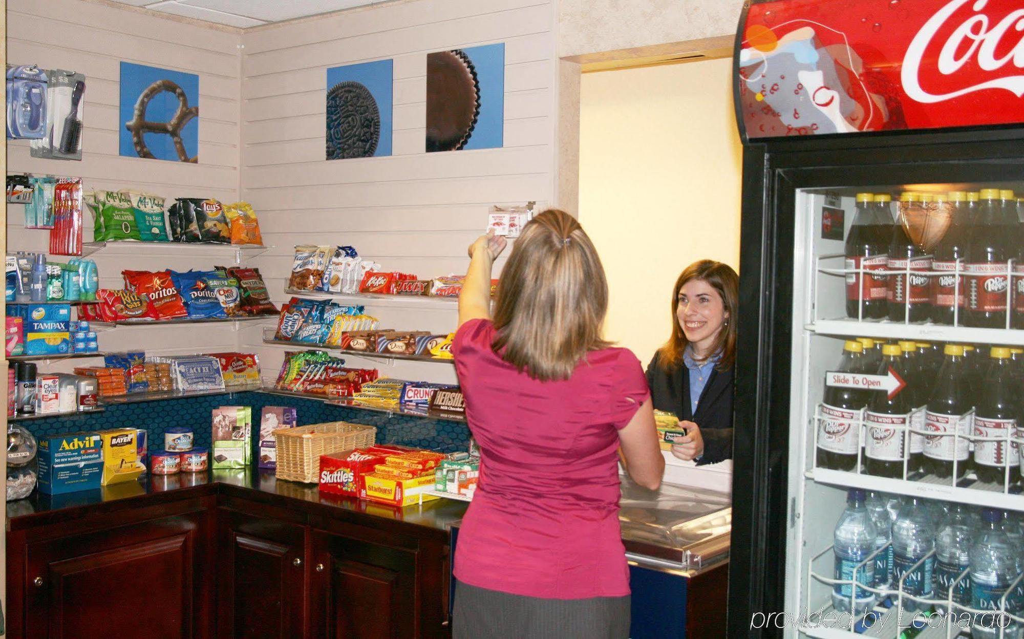 Hampton Inn And Suites Springdale Facilities photo